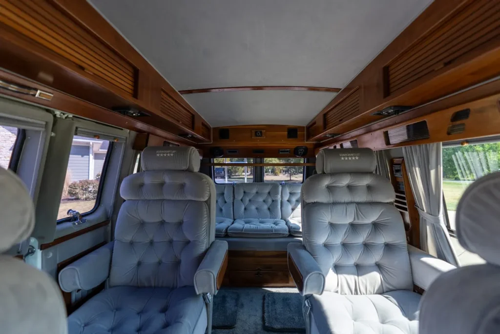 1991 GMC Vandura 2500 Starcraft Conversion Van